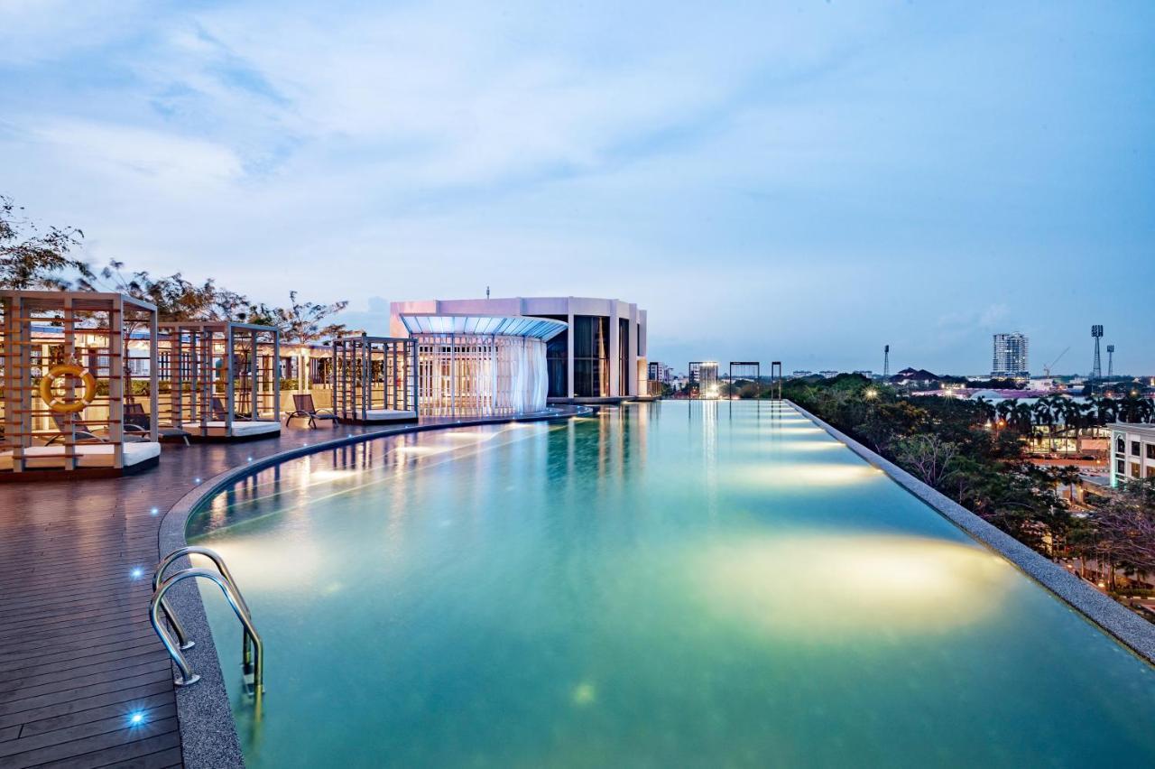 Troika Kota Bharu Penthouse Homestay 2 Rooms Dış mekan fotoğraf